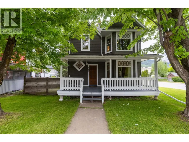 391 6TH Avenue, Fernie, British Columbia V0B1M0
