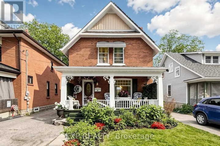 28 SIMCOE STREET, Kawartha Lakes (Lindsay), Ontario K9V2G4