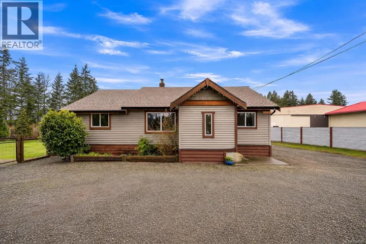 5733 Island Hwy N, Courtenay, British Columbia V9J1T3