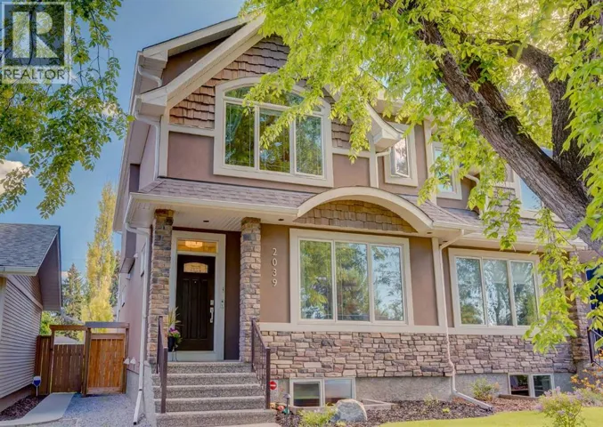 2039 45 Avenue SW, Calgary, Alberta T2T2P6