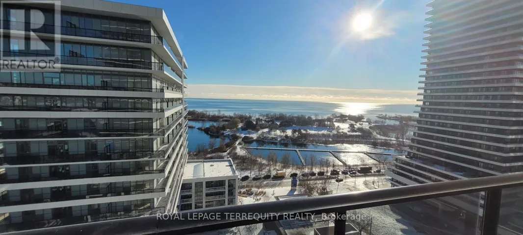 1407 - 70 ANNIE CRAIG DRIVE, Toronto (Mimico), Ontario M8V0G2