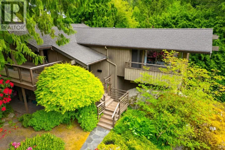 5335 MARINE DRIVE, West Vancouver, British Columbia V7W2P9