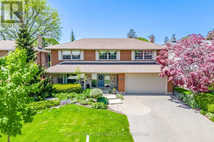 16 CHERRY POST CRESCENT, Toronto (Markland Wood), Ontario M9C2K1