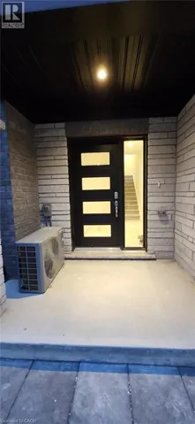 155 EQUESTRIAN Way Unit# 134, Cambridge, Ontario N3E0E8