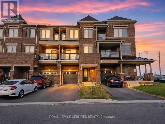 2013 CAMERON LOTT CRESCENT, Oshawa (Kedron), Ontario L1L0S1