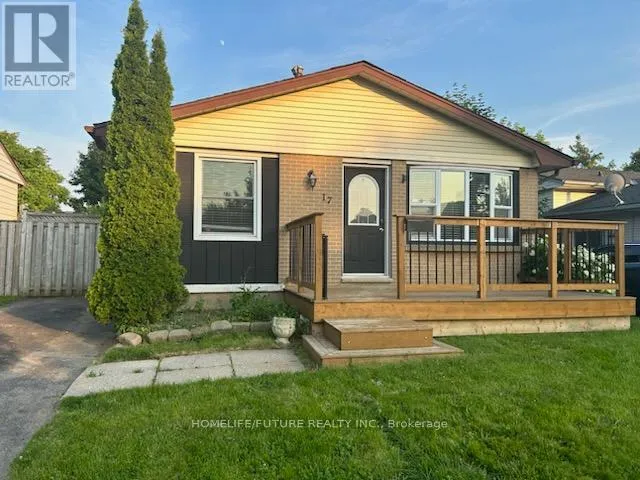 17 VILLENEUVE CRESCENT, London East (East I), Ontario N5V1M7
