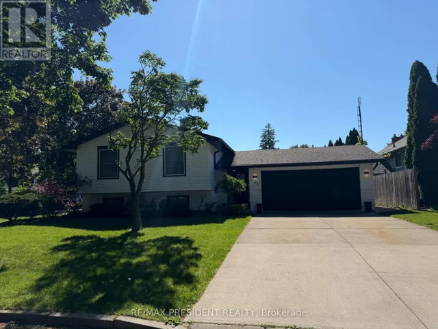 45 ROYAL OAK DRIVE, St. Catharines (Martindale Pond), Ontario L2N6K4