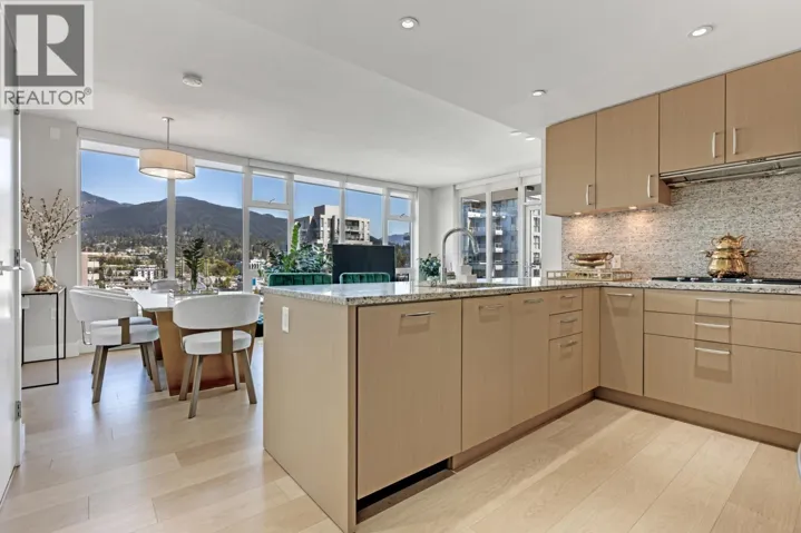 1401 150 W 15TH STREET, North Vancouver, British Columbia V7M0C4