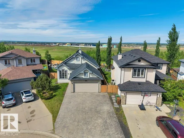 62 NAPLES WY, St. Albert, Alberta T8N7G1