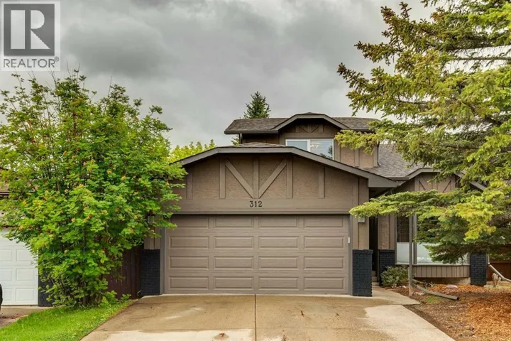 312 Shawcliffe Circle SW, Calgary, Alberta T2Y1A4