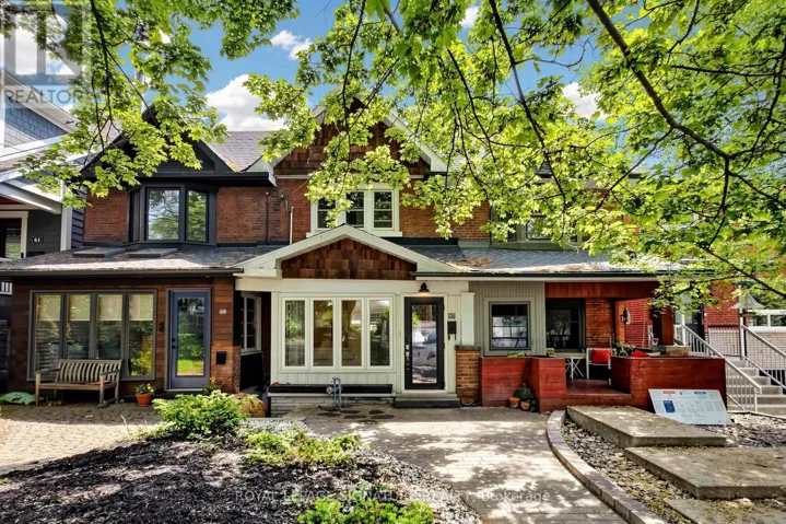 57 SPRUCE HILL ROAD, Toronto (The Beaches), Ontario M4E3G2