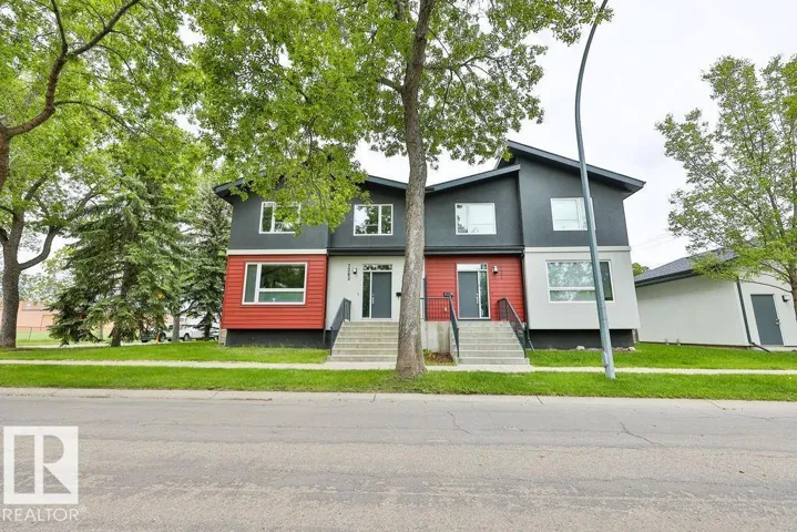 7202/7204 98 ST NW, Edmonton, Alberta T6E0Z1