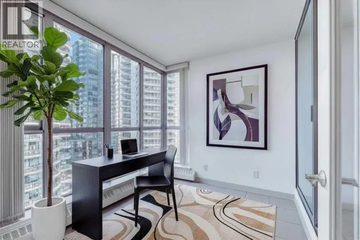 804, 650 10 Street SW, Calgary, Alberta T2P5G4