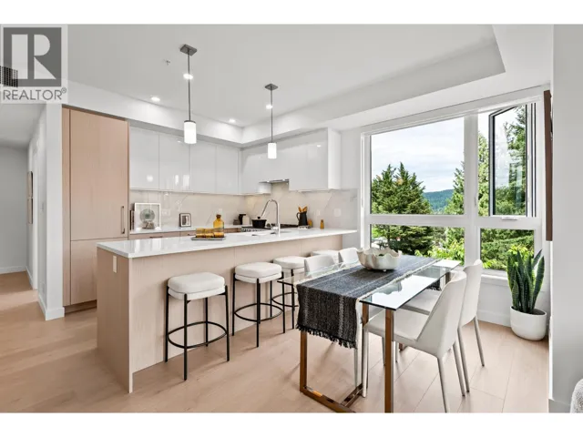 416 150 JAMES ROAD, Port Moody, British Columbia V3H2S4