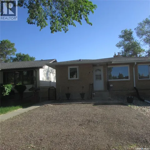 320 Froom CRESCENT, Regina, Saskatchewan S4N1B7