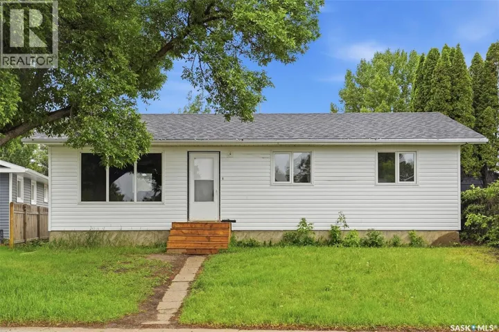 118 Smallwood CRESCENT, Saskatoon, Saskatchewan S7L4Z6