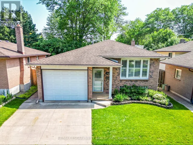 6444 ARMSTRONG DRIVE, Niagara Falls (West Wood), Ontario L2H2M1