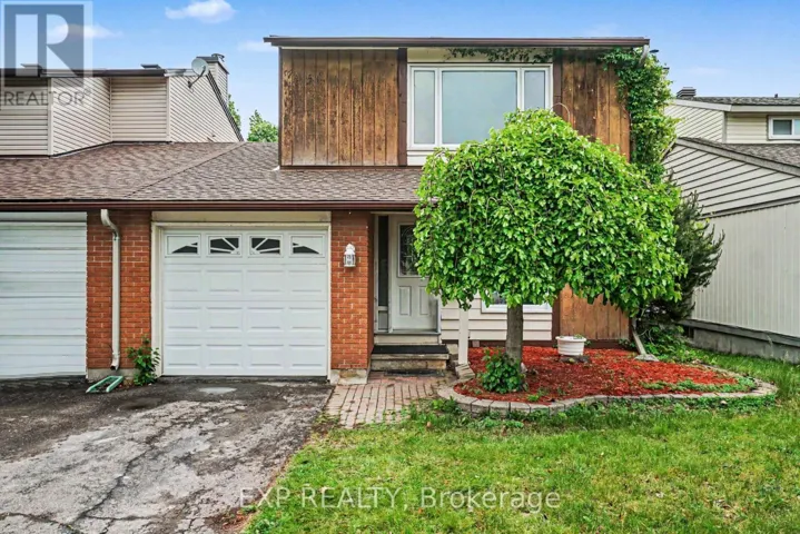 82 SHERWAY DRIVE, Ottawa, Ontario K2J1N8
