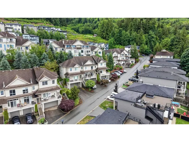 1503 5260 GOLDSPRING PLACE, Promontory, Chilliwack, British Columbia V2R5S5