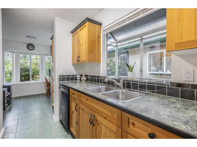 19 8863 216 STREET, Langley, British Columbia V1M2G9