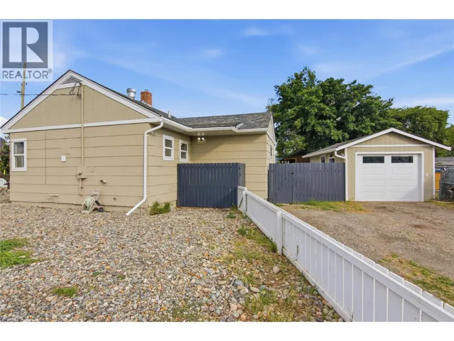 121 Willow Street, Kamloops, British Columbia V2B4C6