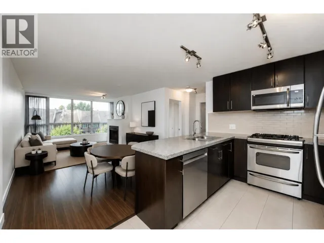 605 660 NOOTKA WAY, Port Moody, British Columbia V3H0B7