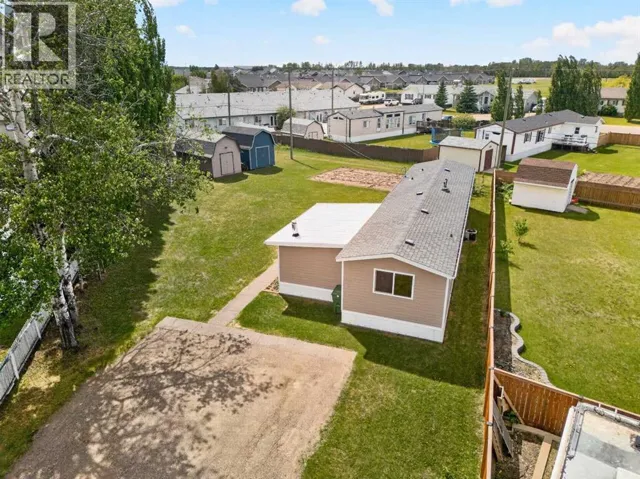 10717 102 Avenue, La Crete, Alberta T0H2H0