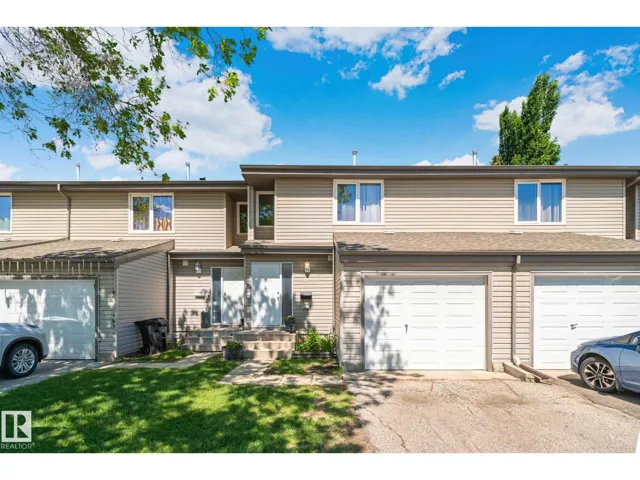 41 AKINSDALE, St. Albert, Alberta T8N2W8