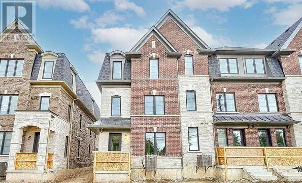 1449 NATIONAL COMMON, Burlington (Tyandaga), Ontario L7P0V7