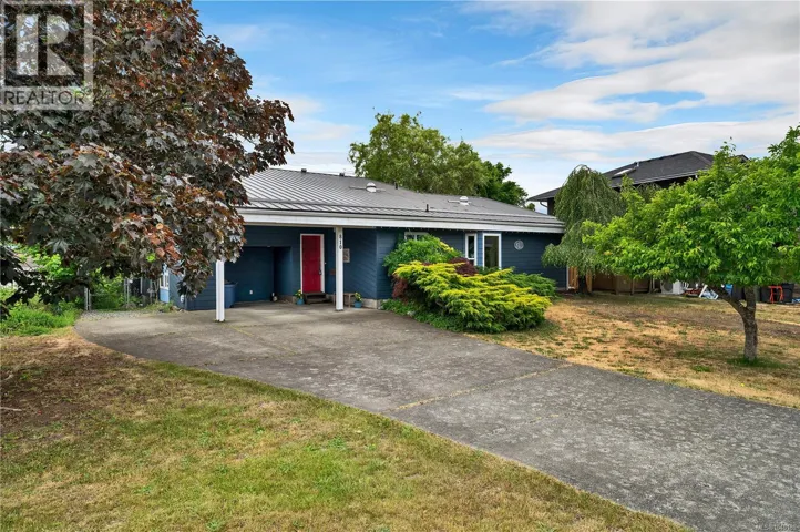 810 Shellbourne Blvd, Campbell River, British Columbia V9W5E8