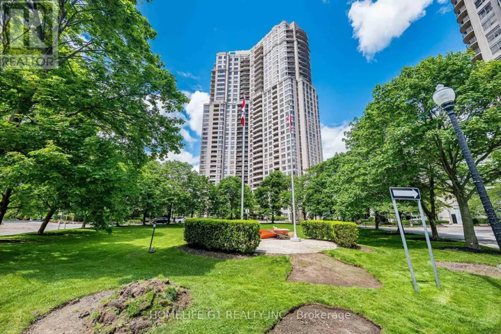 02 - 35 KINGSBRIDGE GARDEN, Mississauga (Hurontario), Ontario L5R3Z5