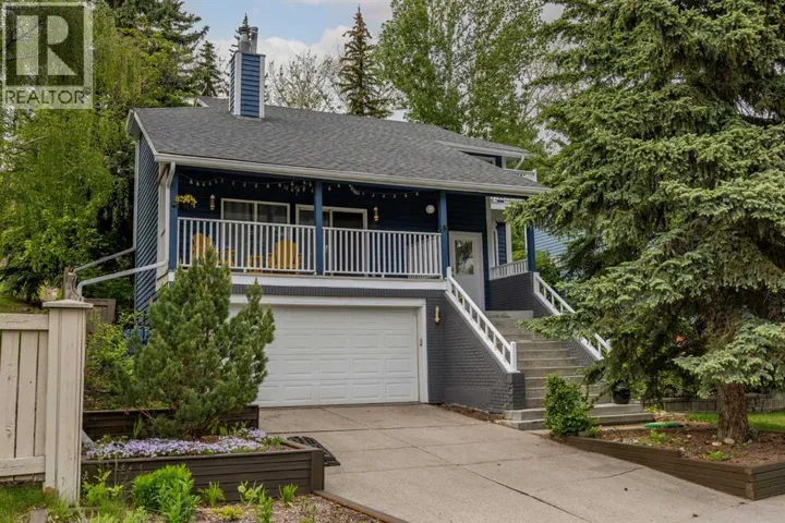 11 Stradwick Way SW, Calgary, Alberta T3H1K1