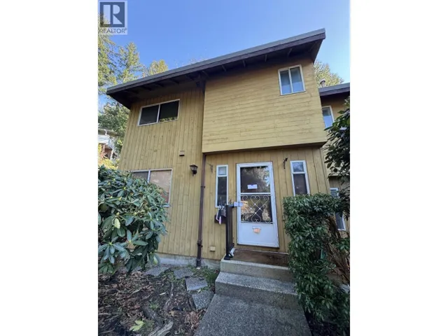 4 305 DECAIRE STREET, Coquitlam, British Columbia V3K4Z6