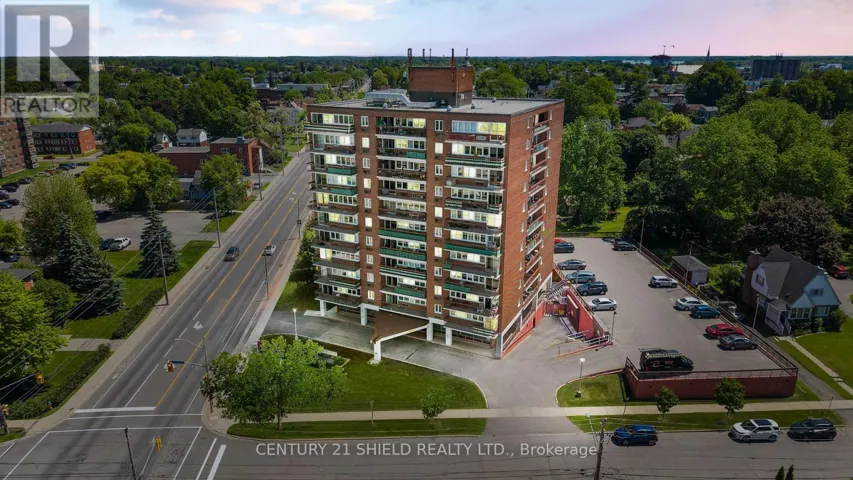 401 - 308 SECOND STREET E, Cornwall, Ontario K6H1Z1