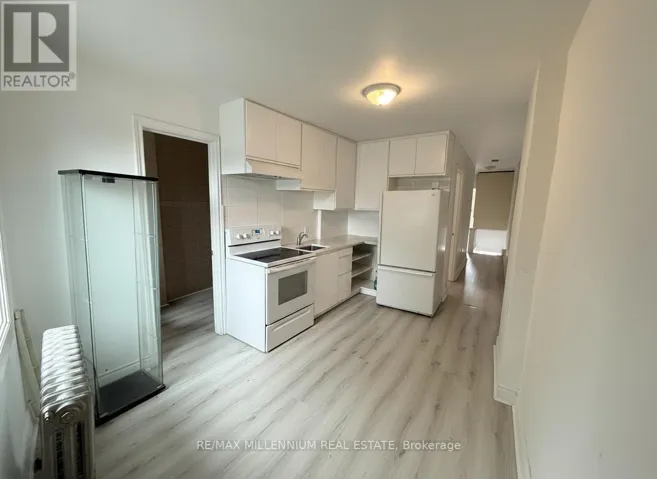 UPPER LEVEL - 520 ROGERS ROAD, Toronto (Keelesdale-Eglinton West), Ontario M6M1B3