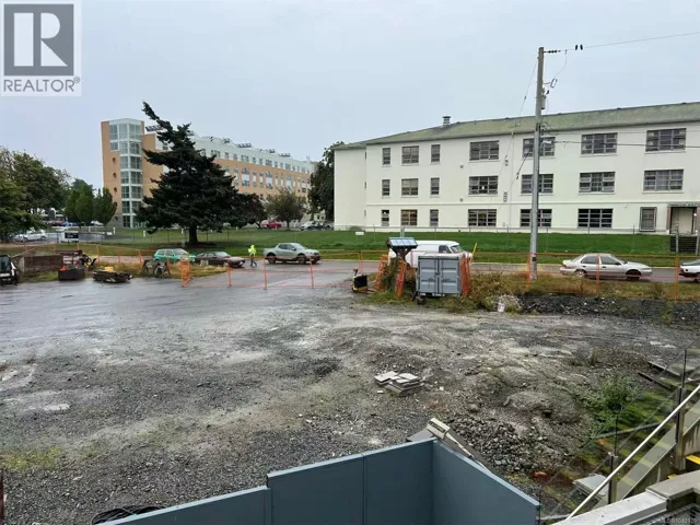 460-464 Head St, Esquimalt, British Columbia V9A5S2