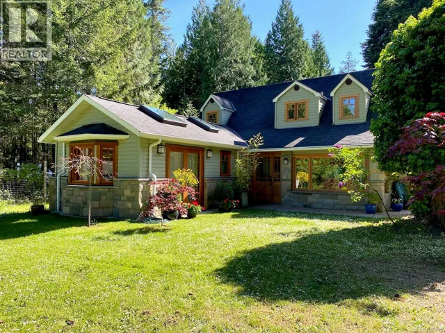 2254 North End Rd, Salt Spring, British Columbia V8K1A7