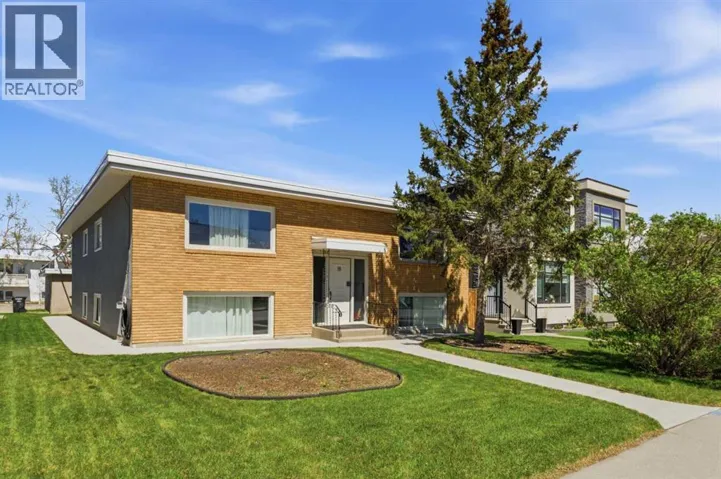 1108 15 Avenue NE, Calgary, Alberta T2E1J3