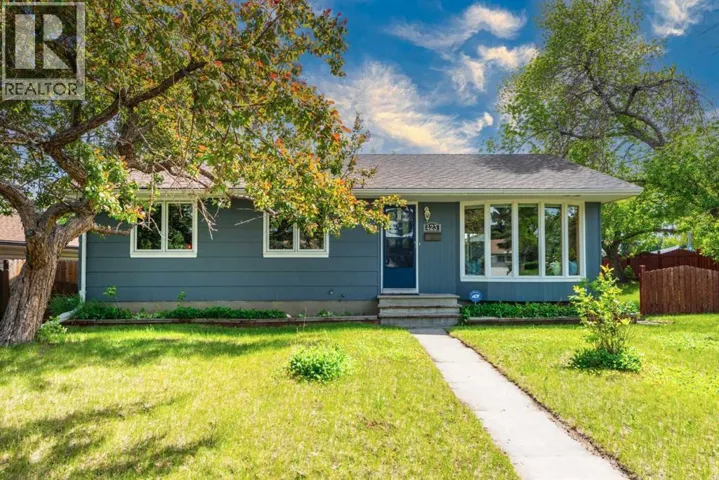 423 Spyhill Road NW, Calgary, Alberta T2K3P1