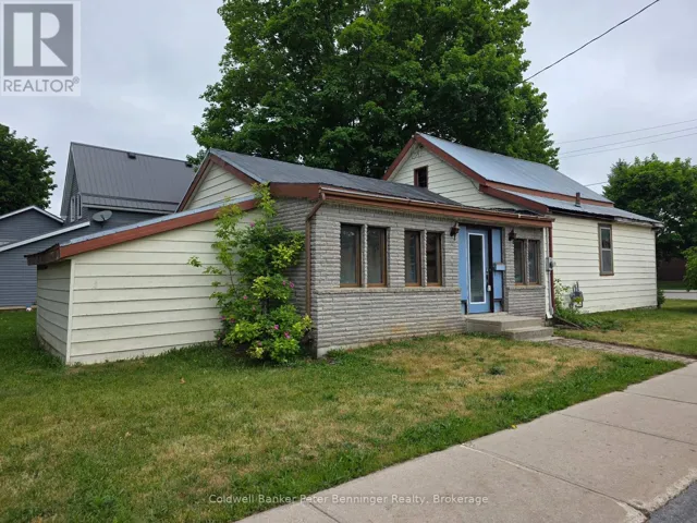 21 PETER STREET S, Brockton, Ontario N0G2V0