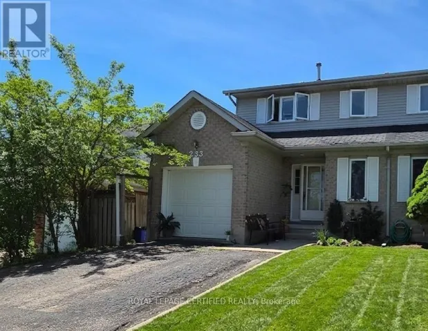 233 BENESFORT CRESCENT, Kitchener, Ontario N2N3B5