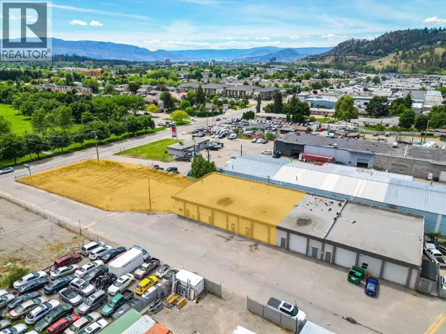880 Leathead Road Unit# 1 - 3, Kelowna, British Columbia V1X2J8