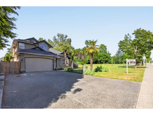15465 80 AVENUE, Surrey, British Columbia V3S2J2
