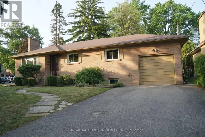 2395 EDENHURST DRIVE, Mississauga (Cooksville), Ontario L5A2L1