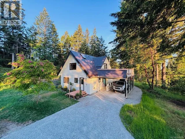 261 Mobrae Ave, Salt Spring, British Columbia V8K1J7