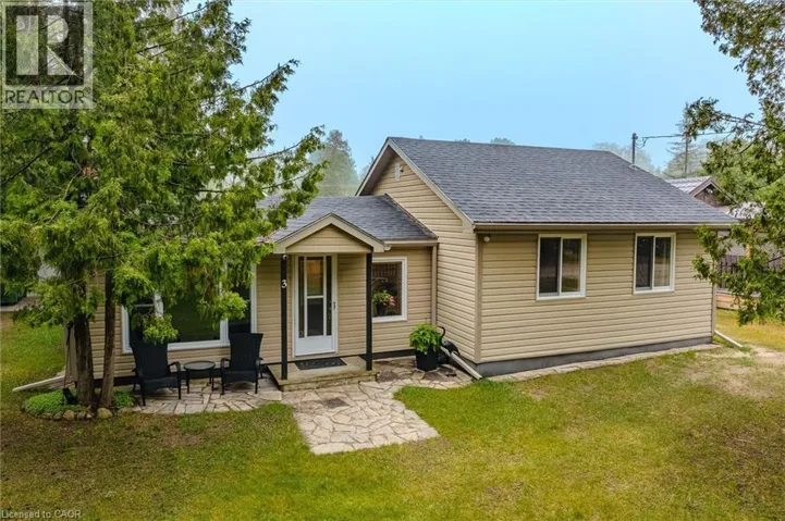 3 HAMILTON Place, Sauble Beach, Ontario N0H2G0