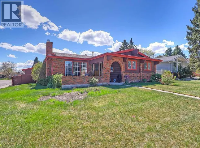 728 Parkvalley Road SE, Calgary, Alberta T2J4V8