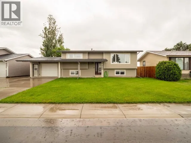 5408 45 Street, Taber, Alberta T1G1G7