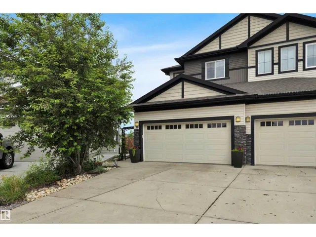 98 SANDALWOOD PL, Leduc, Alberta T9E1C4