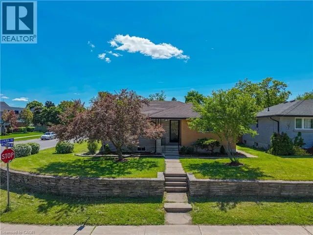 2 WESTMOUNT Road, Guelph, Ontario N1H5H2